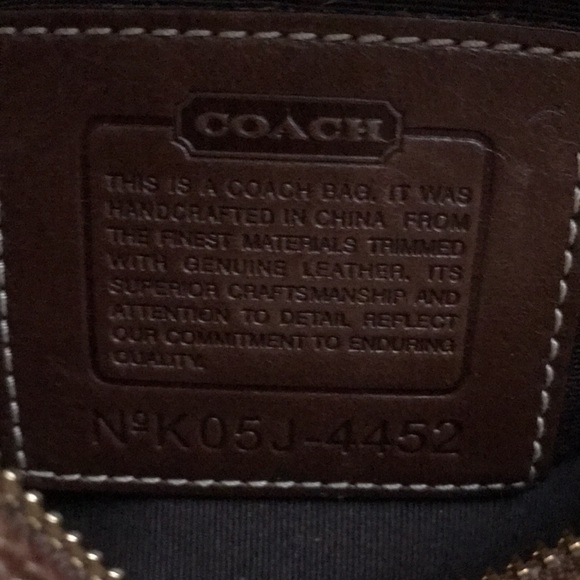 Vintage COACH Cream and Brown hand Bag - Picture 8 of 11